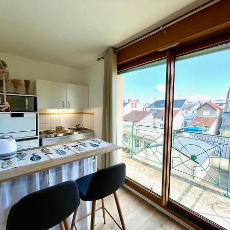 Salm, Coquet Studio Avec Balcon Ouistreham Kültér fotó
