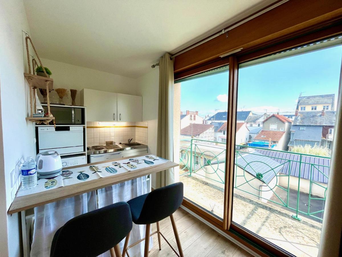 Salm, Coquet Studio Avec Balcon Ouistreham Kültér fotó