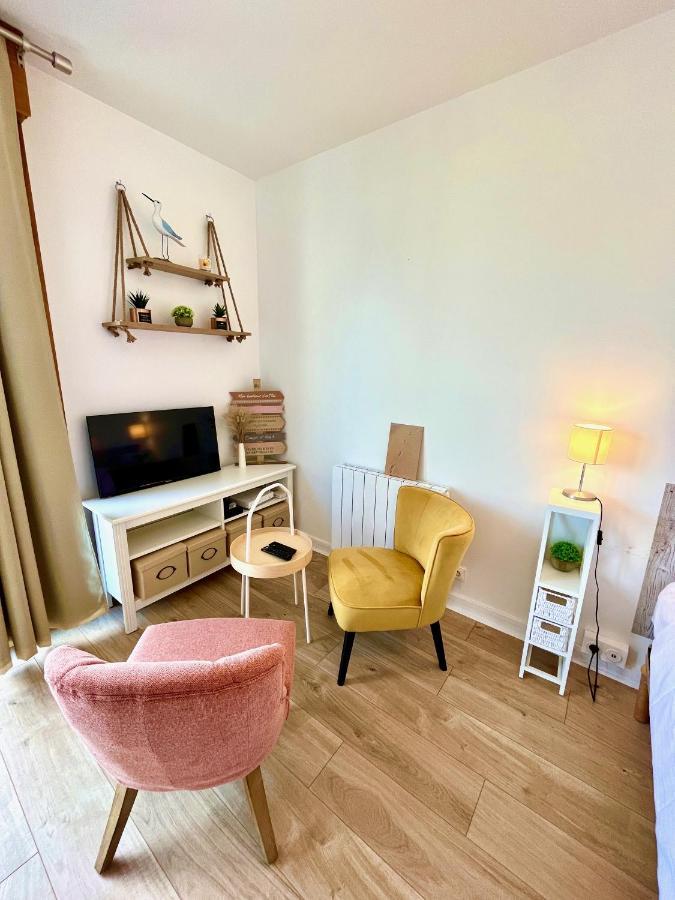 Salm, Coquet Studio Avec Balcon Ouistreham Kültér fotó